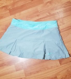 Nike Women's Skirt in Light Blue and Aqua